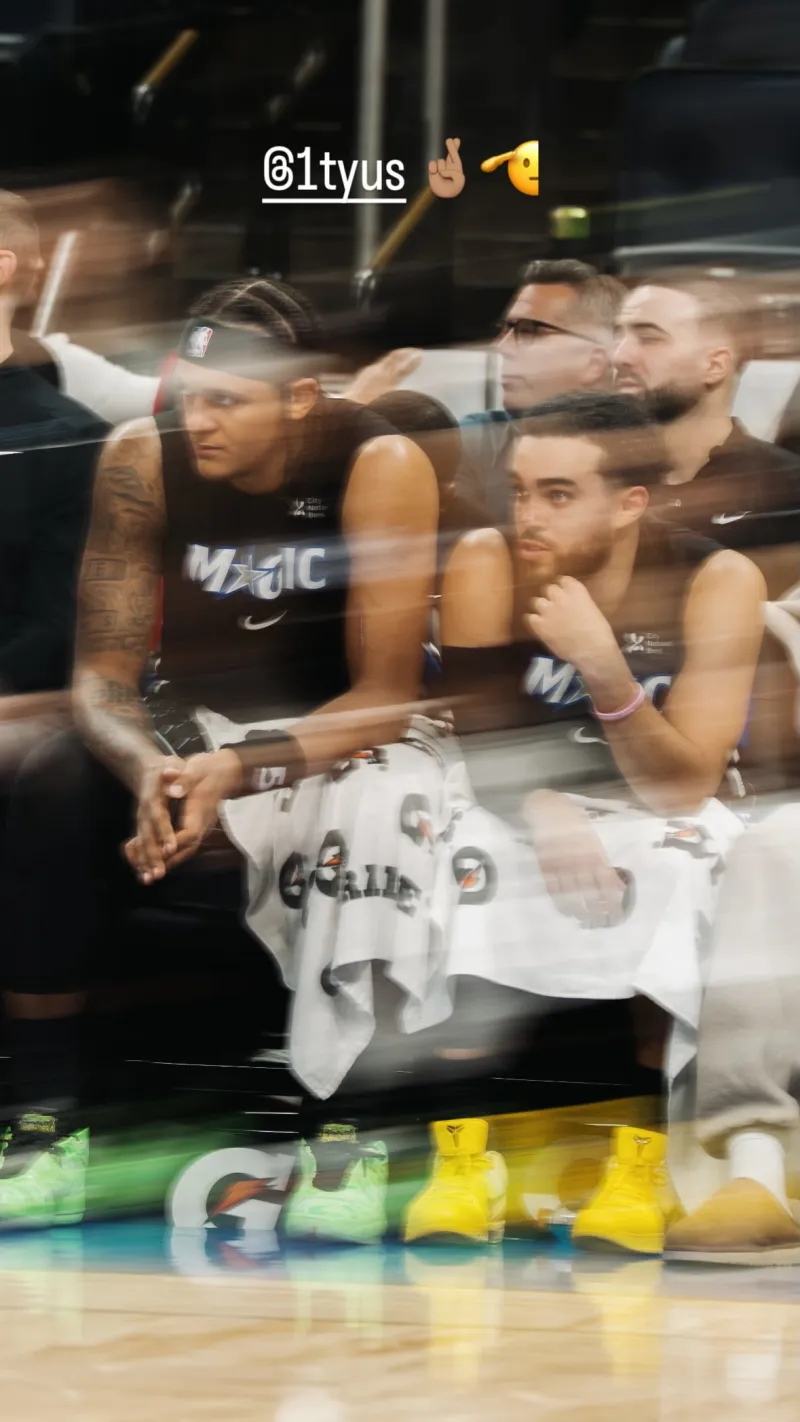 开云app-祝未来好运！班凯罗Ins晒合影向泰厄斯-琼斯告别